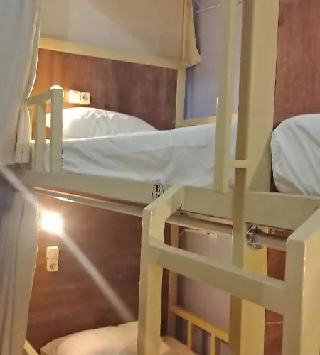 Hostel Kombi Beach
